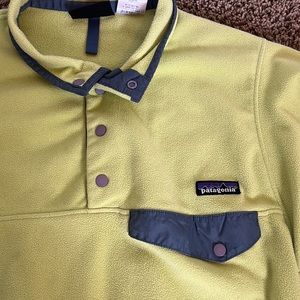 XS men’s Patagonia fleece